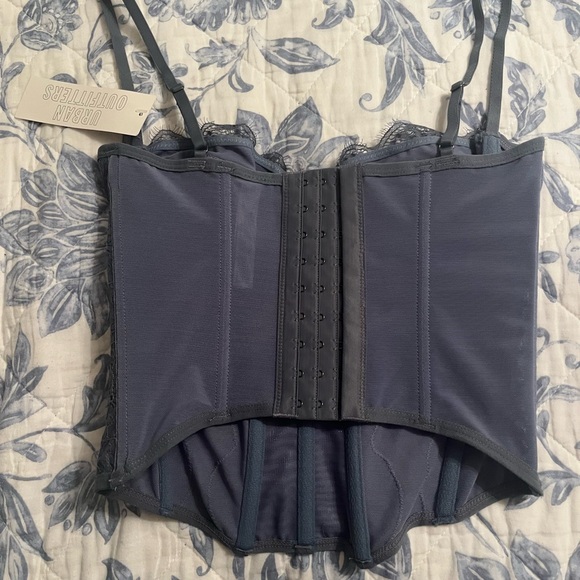 Urban outfitters Modern love corset - Picture 3 of 6